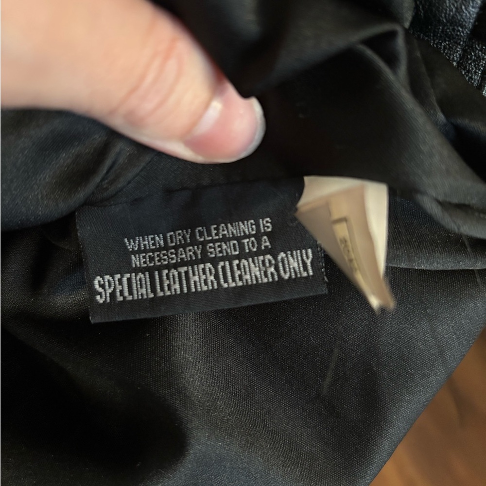 WILSON LEATHER Jacket in Black - Picture 4 of 5